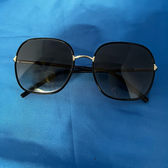 Prada PR 67XS Women's Sunglasses Pale Gold/Black/Grey Gradient 55 - Picture 3 of 6